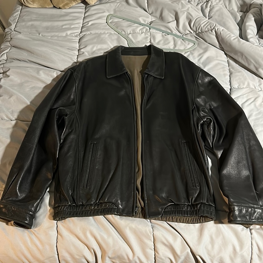 Men’s leather reversible jacket, inside is tan, XL